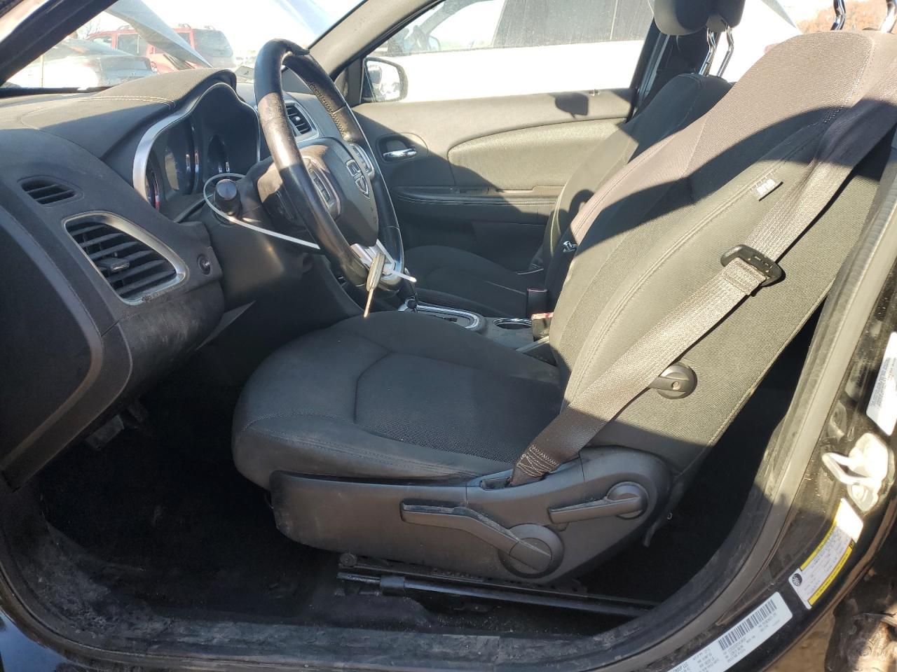 2012 DODGE Avenger