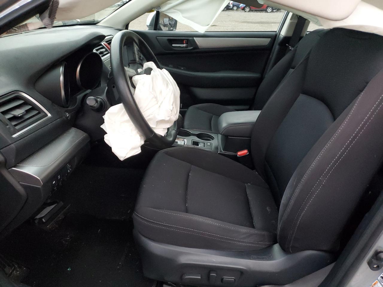 2016 SUBARU Legacy