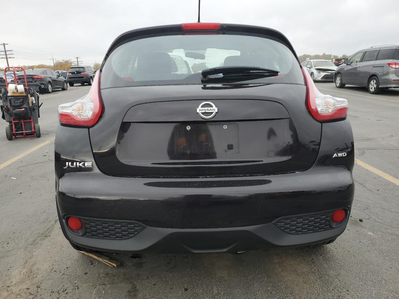 2016 NISSAN Juke