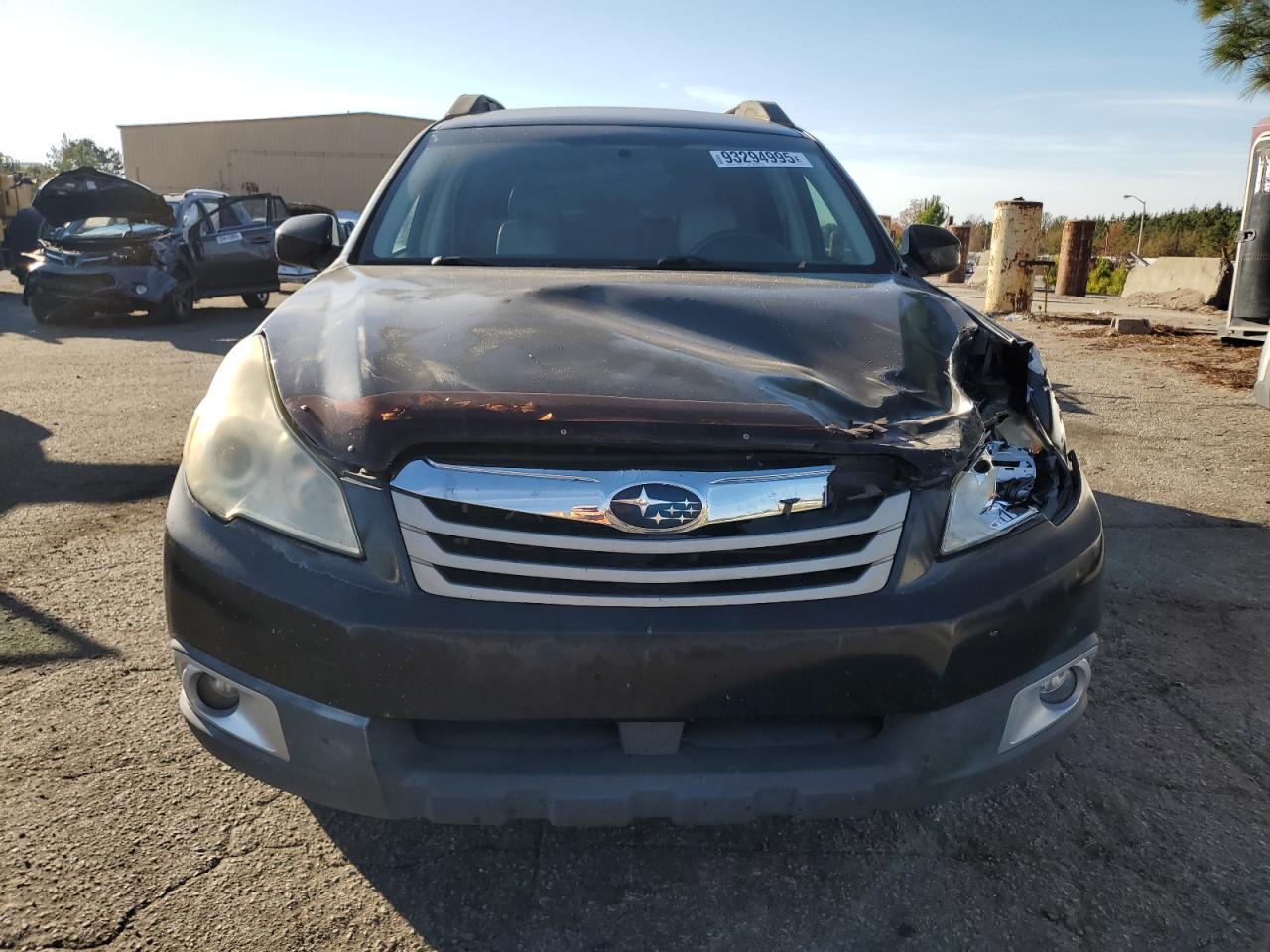 2010 SUBARU Outback