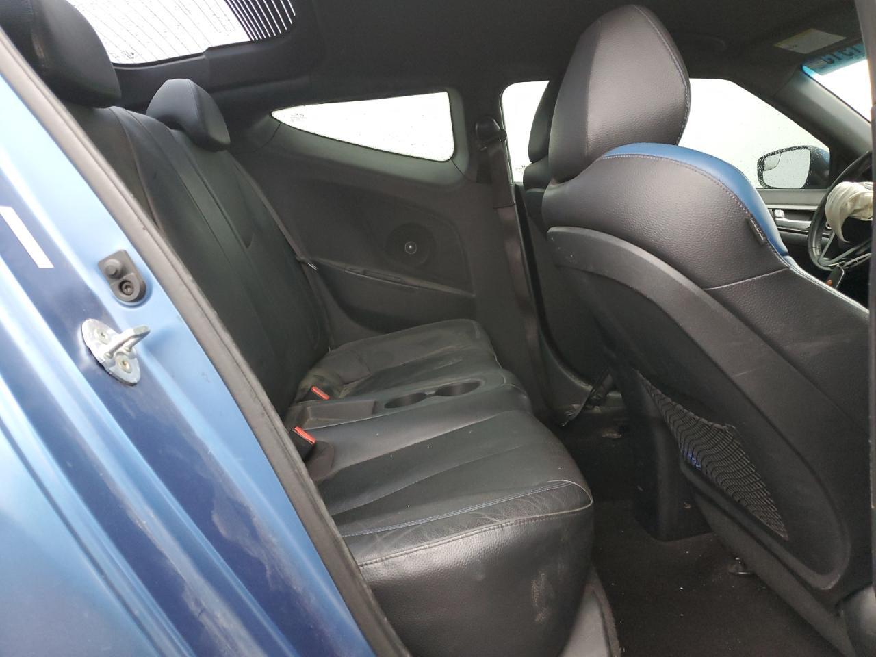 2016 HYUNDAI VELOSTER