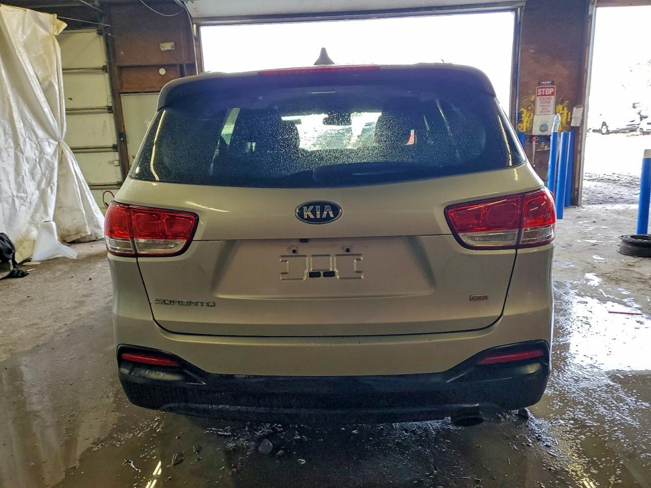 2016 KIA SORENTO
