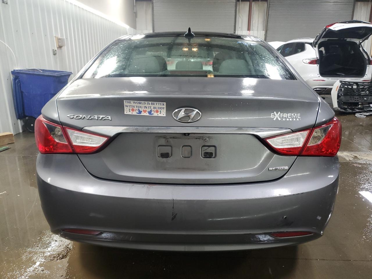 2012 HYUNDAI SONATA