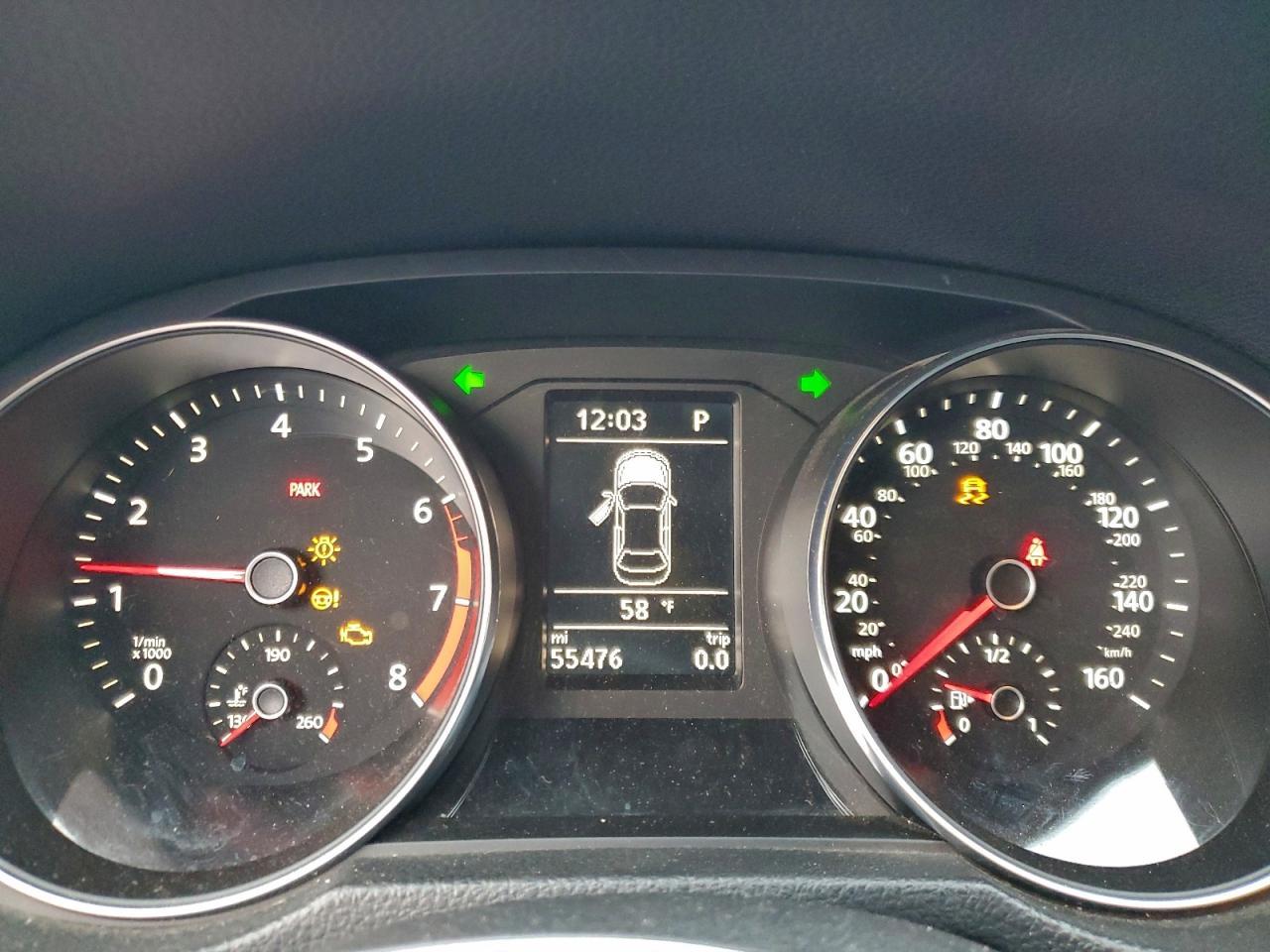 2016 VOLKSWAGEN Passat