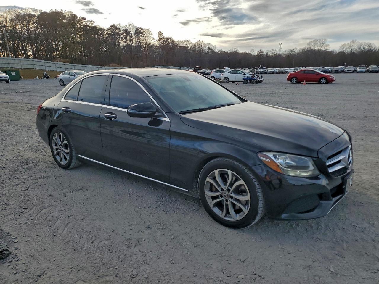 2017 MERCEDES-BENZ C-CLASS
