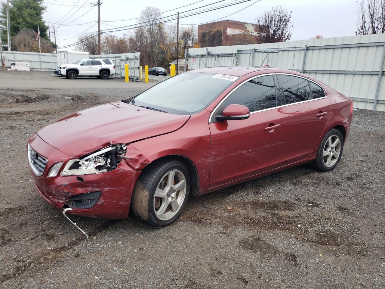 2012 VOLVO S60