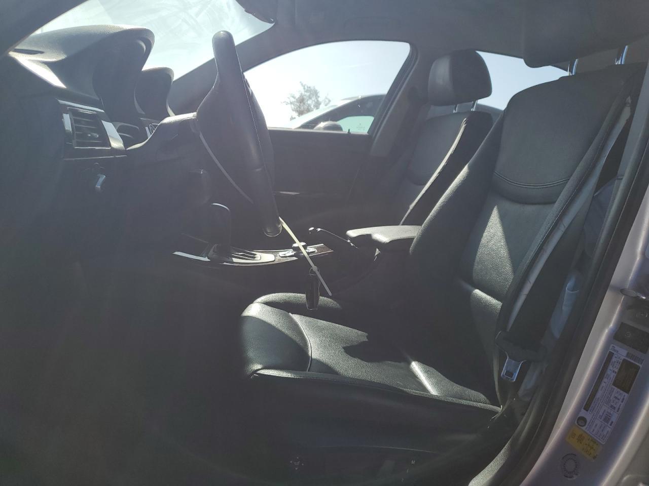 2011 BMW 3 SERIES