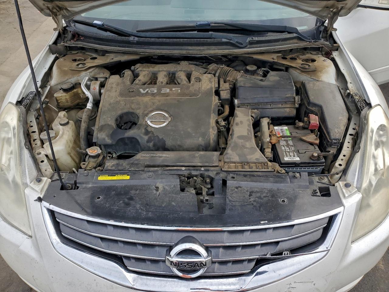 2012 NISSAN ALTIMA