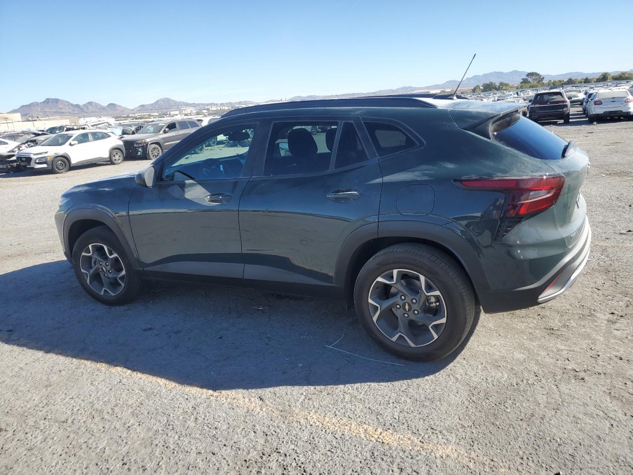 2025 CHEVROLET TRAX