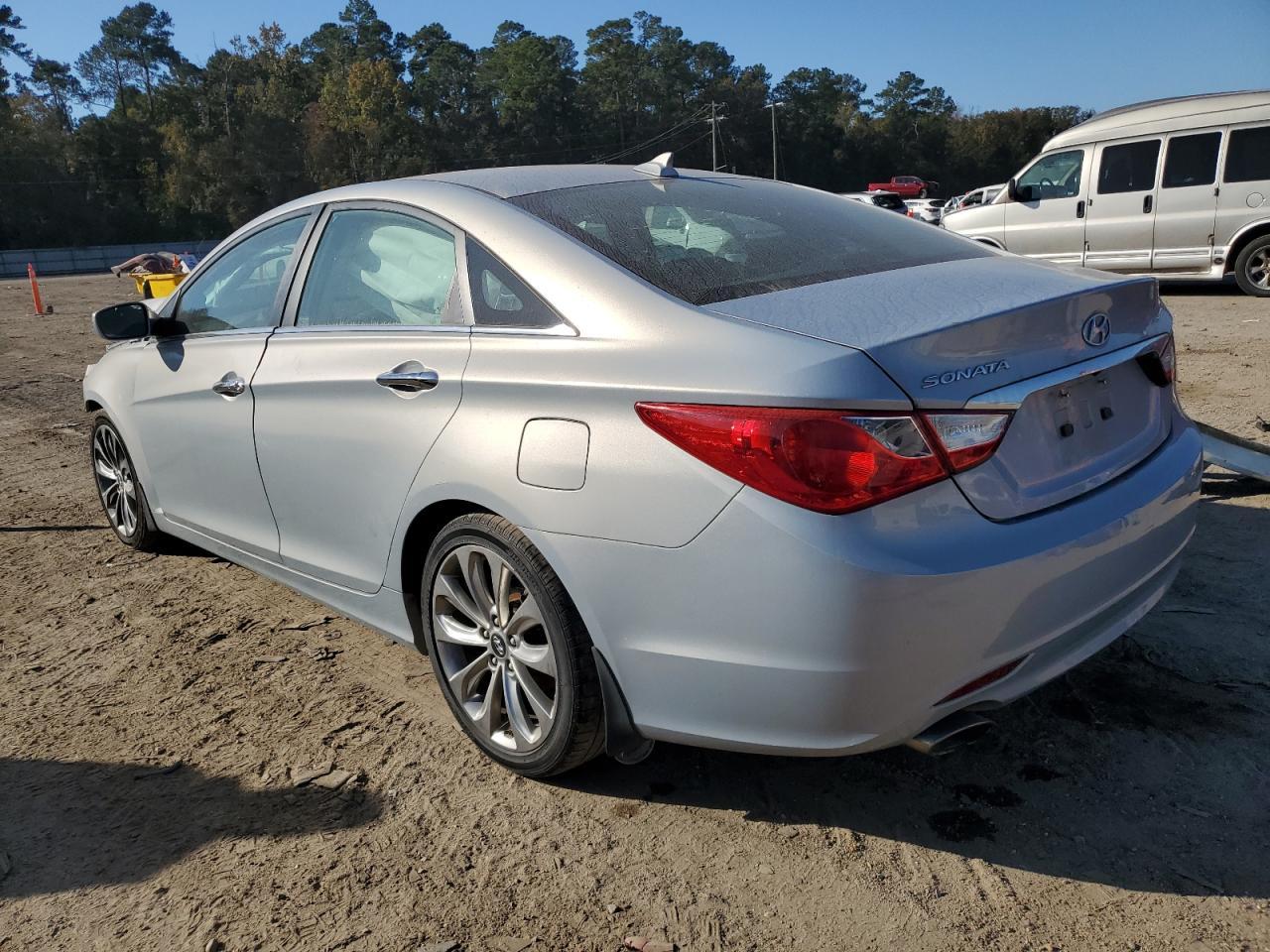 2012 HYUNDAI SONATA