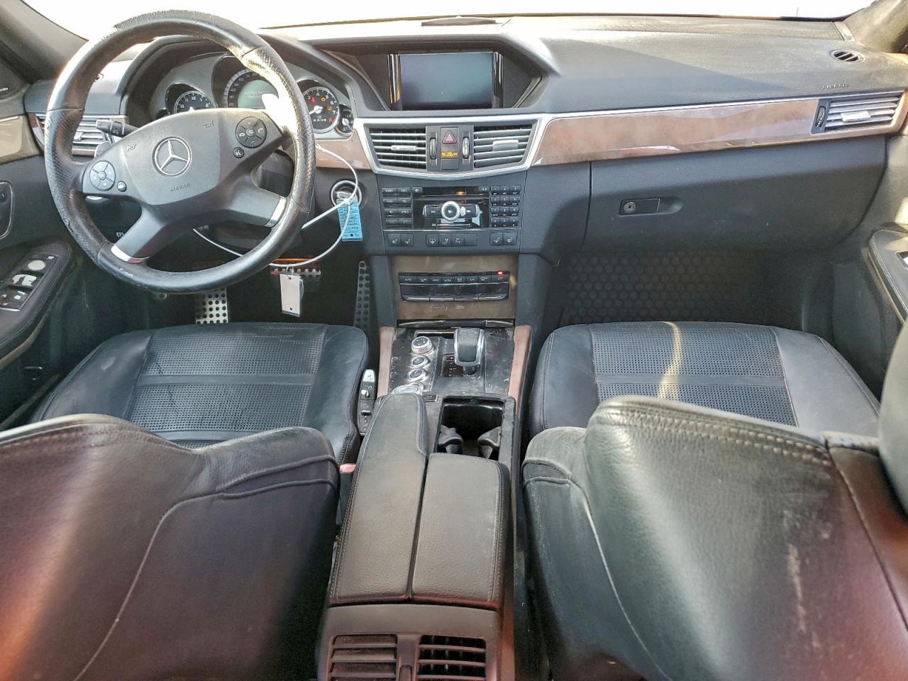 2010 MERCEDES-BENZ E-Class
