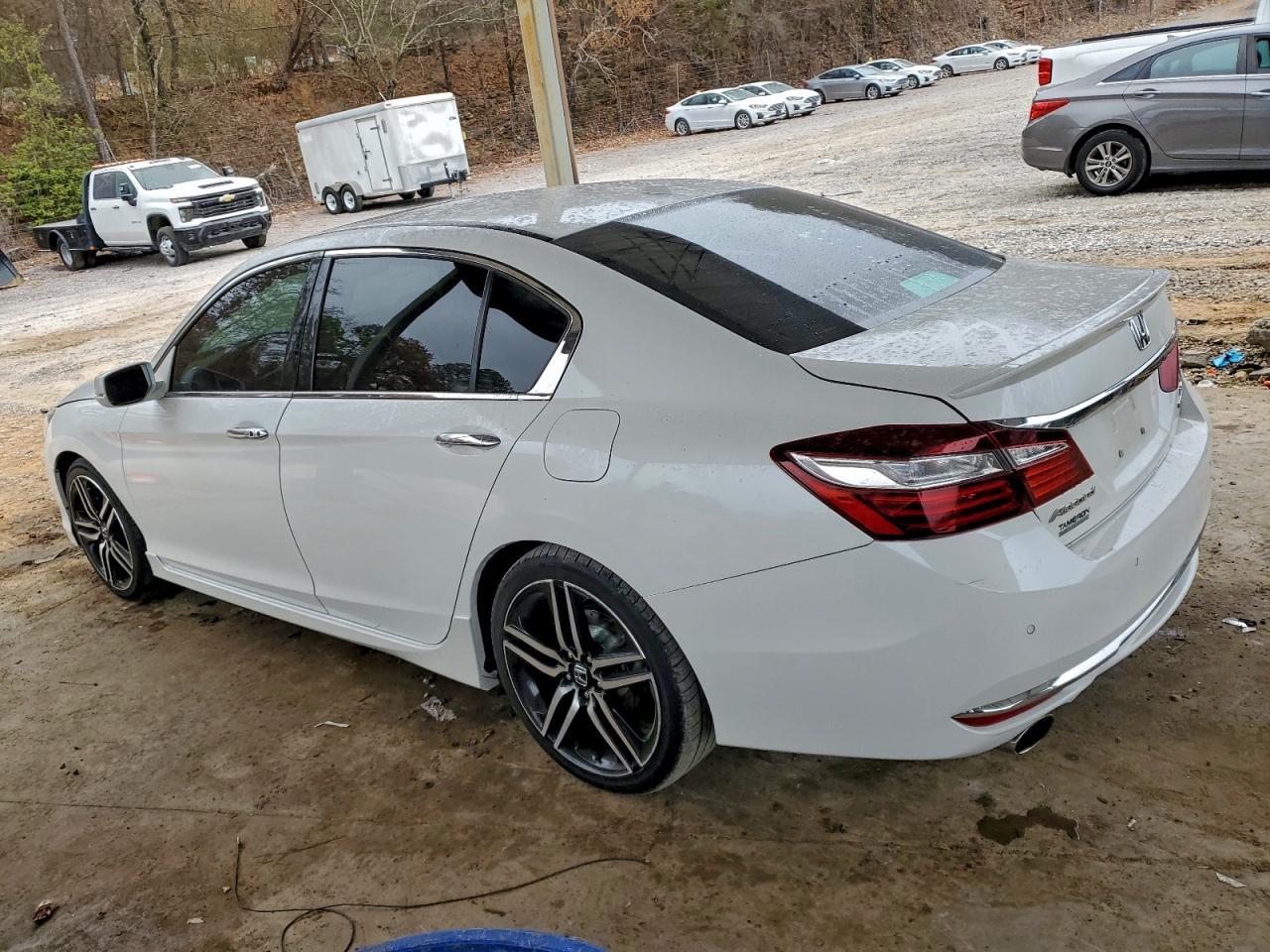 2016 HONDA ACCORD