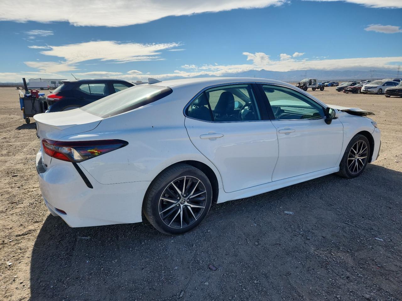 2022 TOYOTA CAMRY