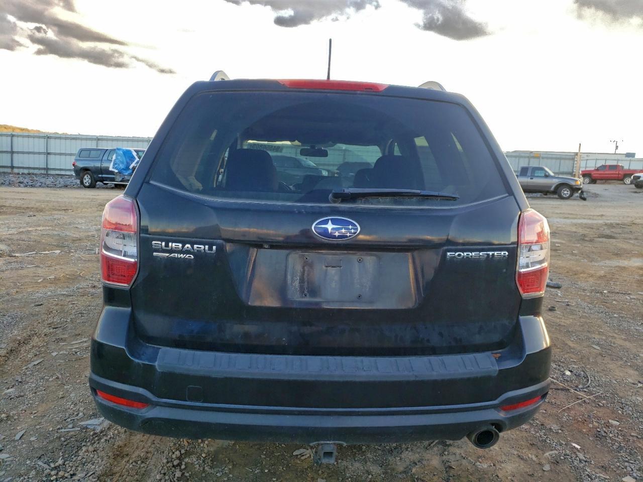 2015 SUBARU FORESTER
