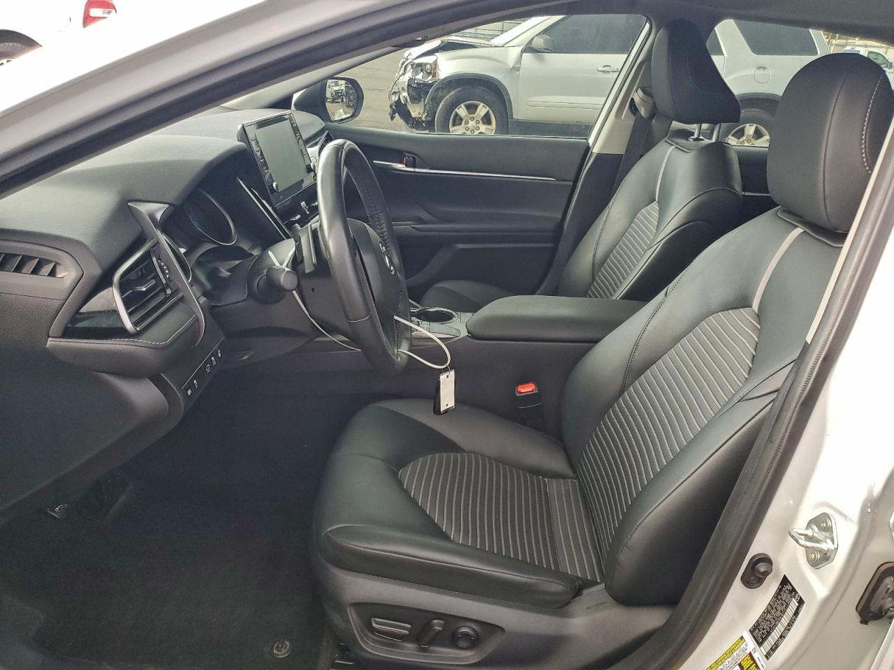 2023 TOYOTA CAMRY