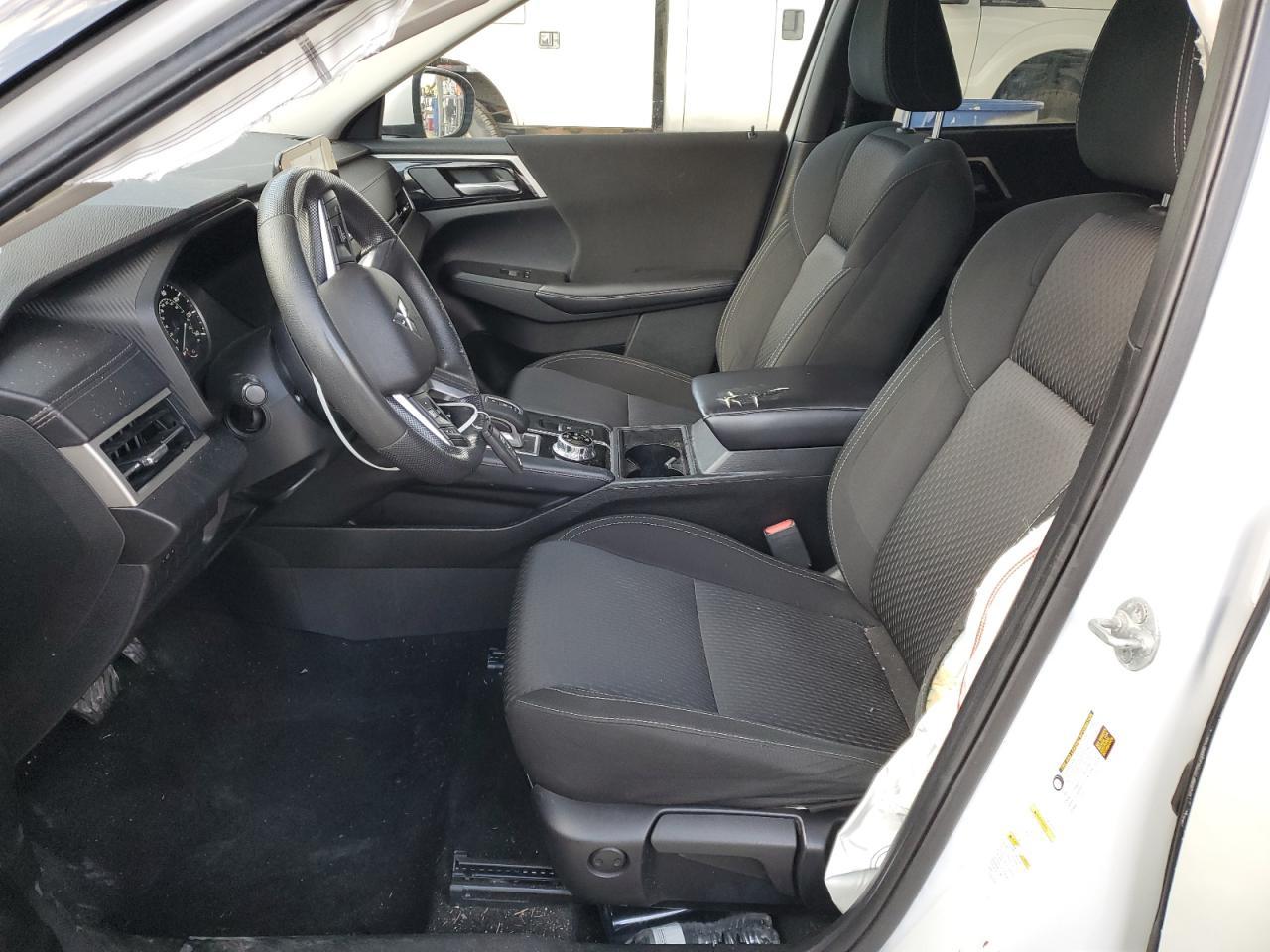 2024 MITSUBISHI outlander