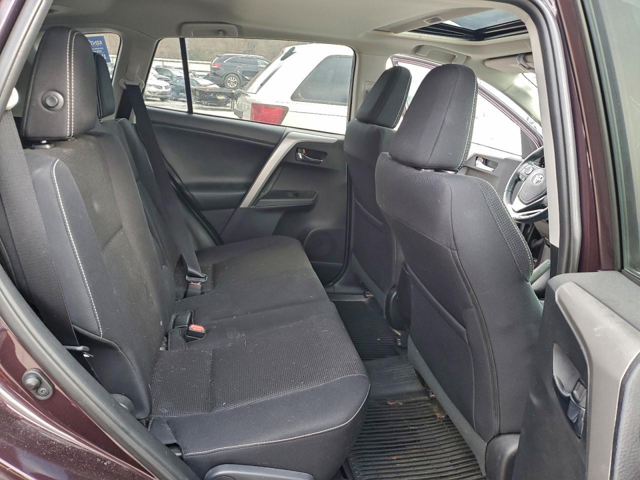 2016 TOYOTA RAV4