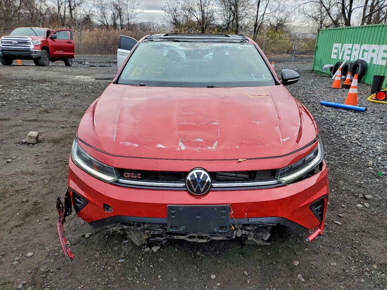 2025 VOLKSWAGEN JETTA