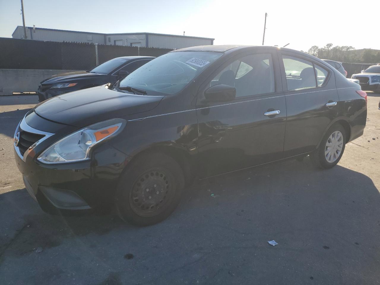 2019 NISSAN VERSA