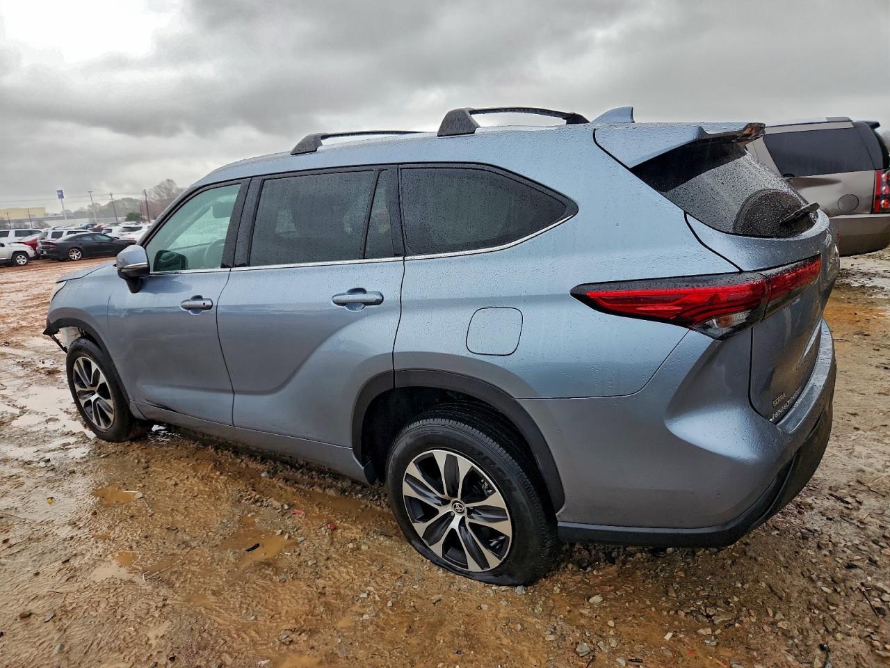2020 TOYOTA HIGHLANDER