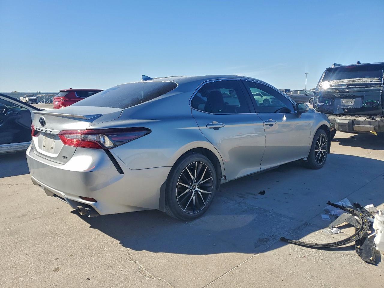 2024 TOYOTA CAMRY