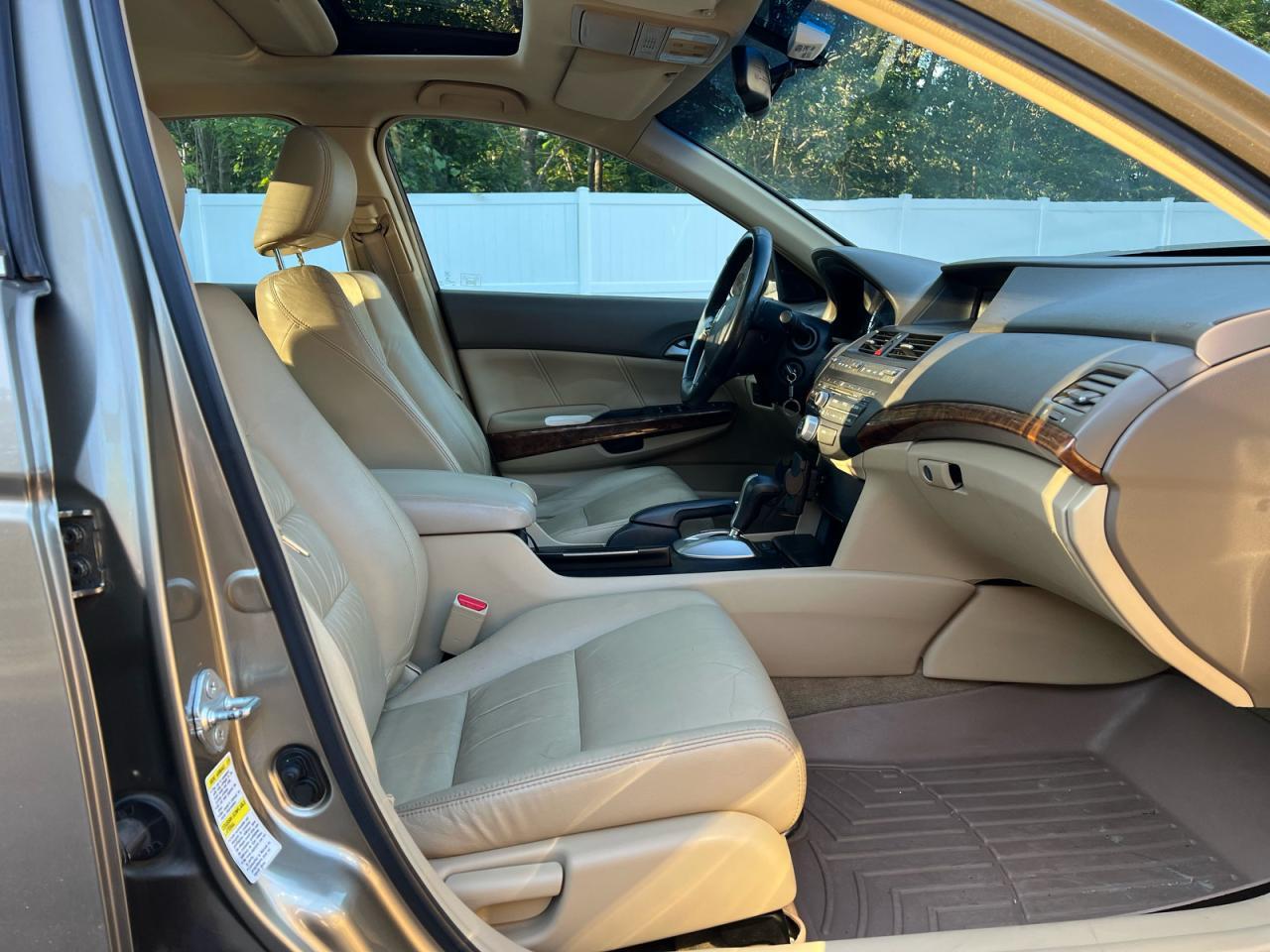 2009 HONDA ACCORD