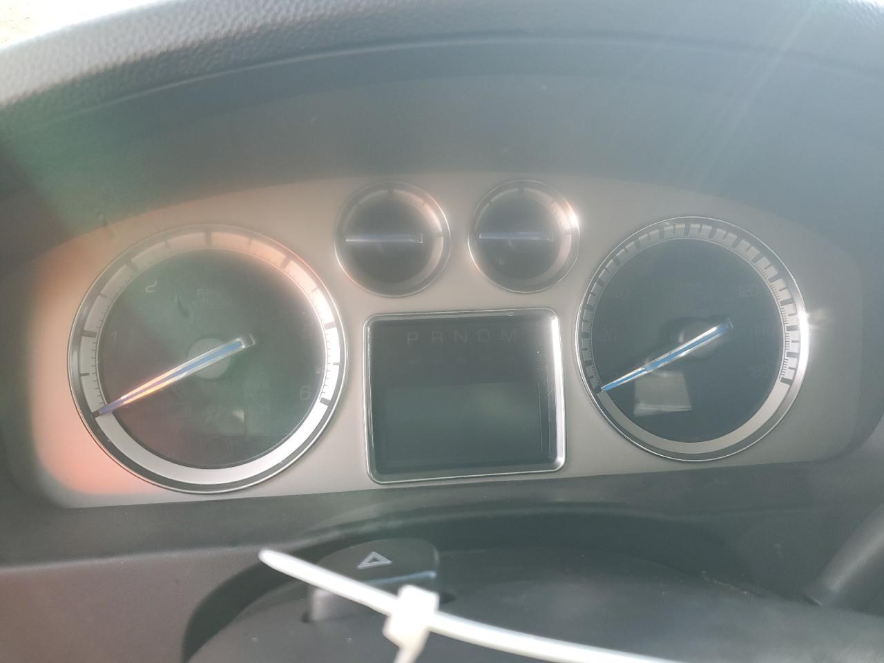 2011 CADILLAC Escalade ESV