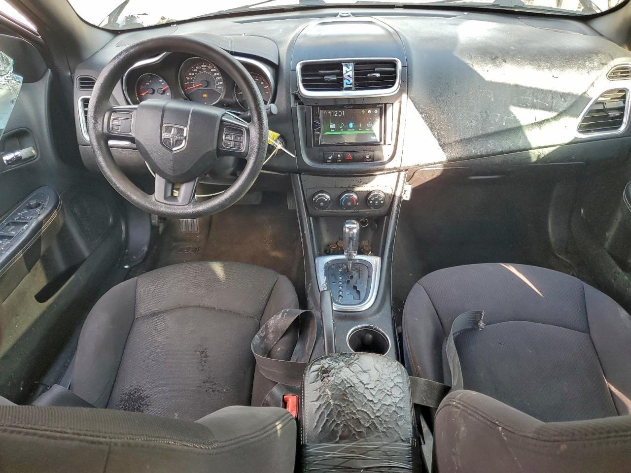 2013 DODGE Avenger