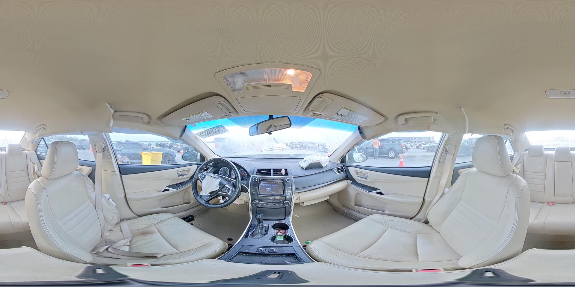 2016 TOYOTA CAMRY