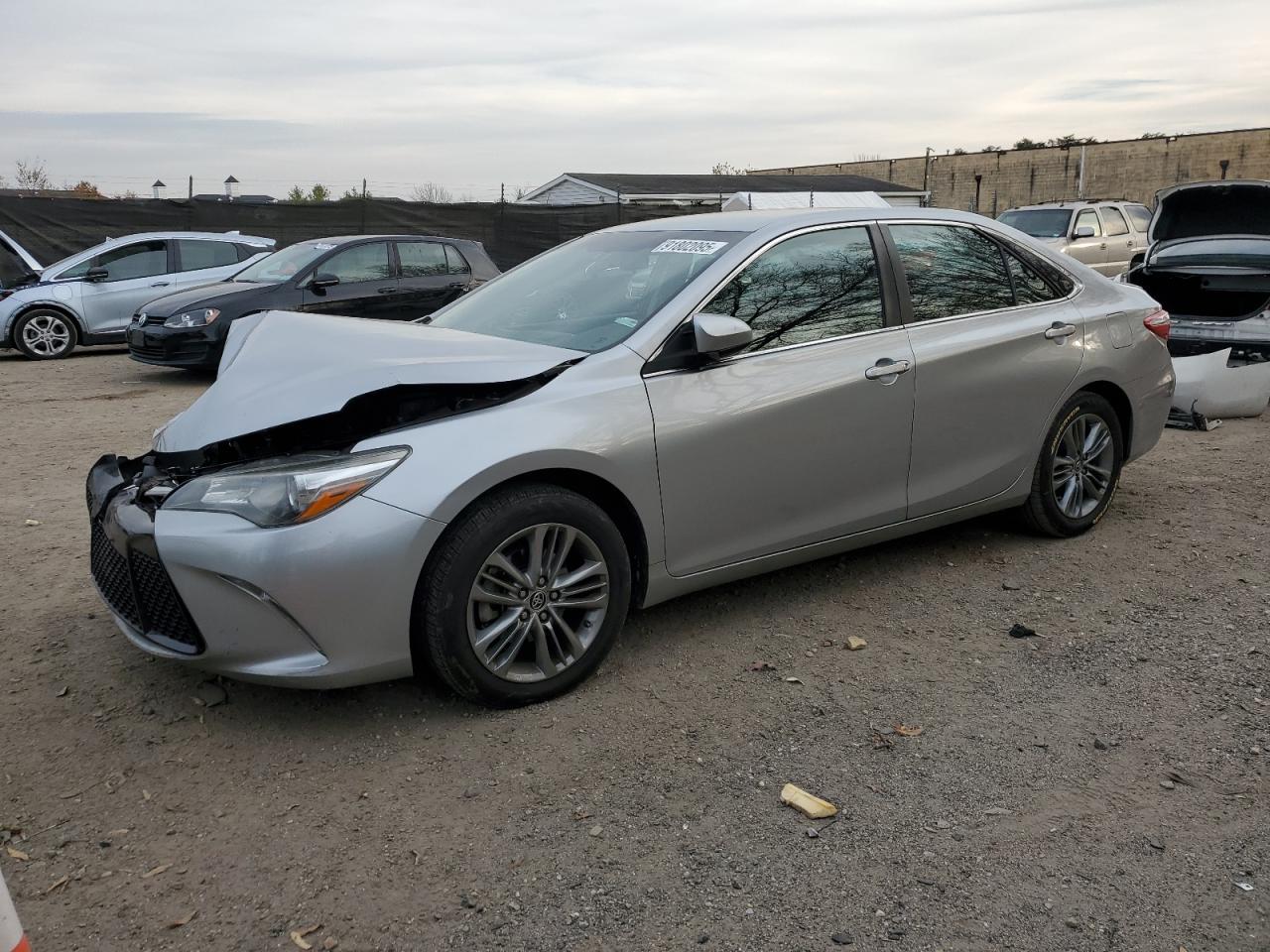 2015 TOYOTA CAMRY