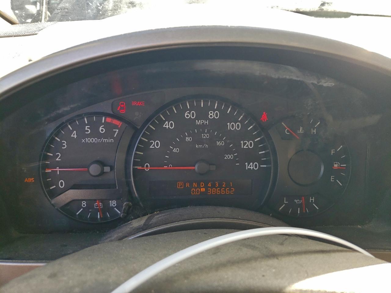 2005 NISSAN Titan