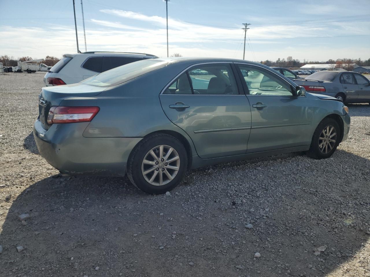 2010 TOYOTA CAMRY