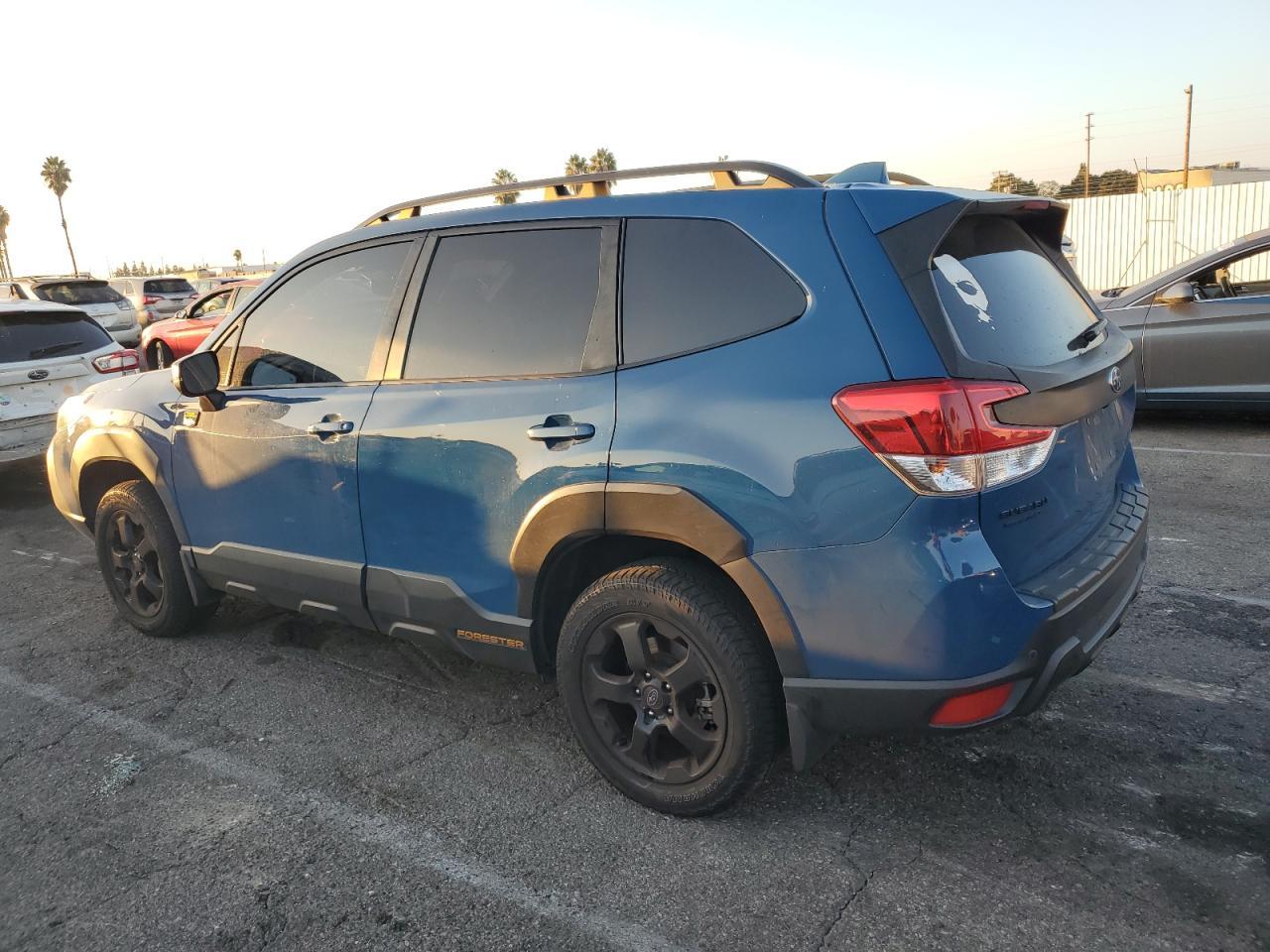 2022 SUBARU FORESTER