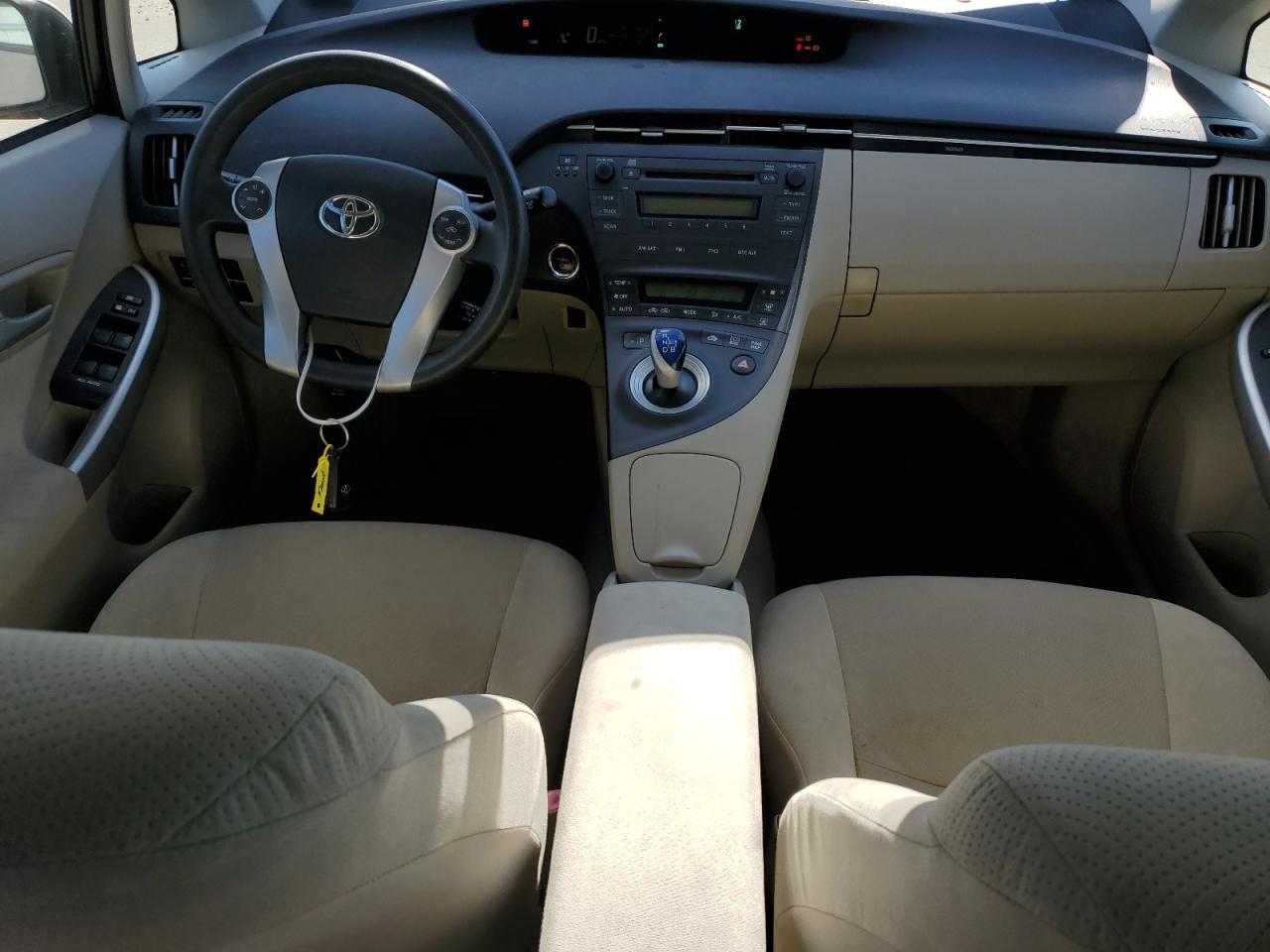 2011 TOYOTA PRIUS