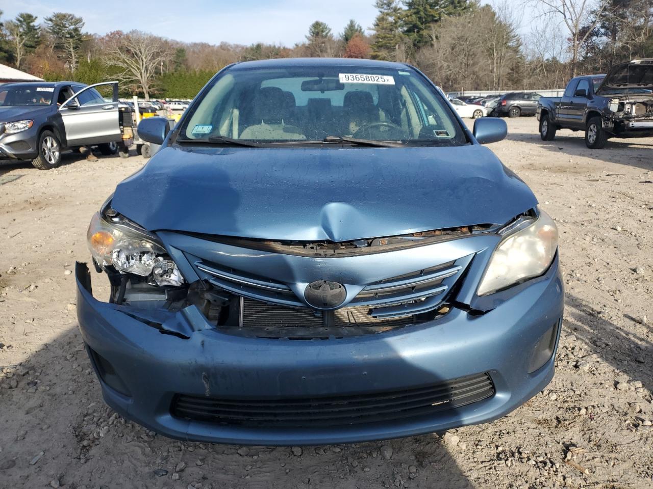 2013 TOYOTA COROLLA