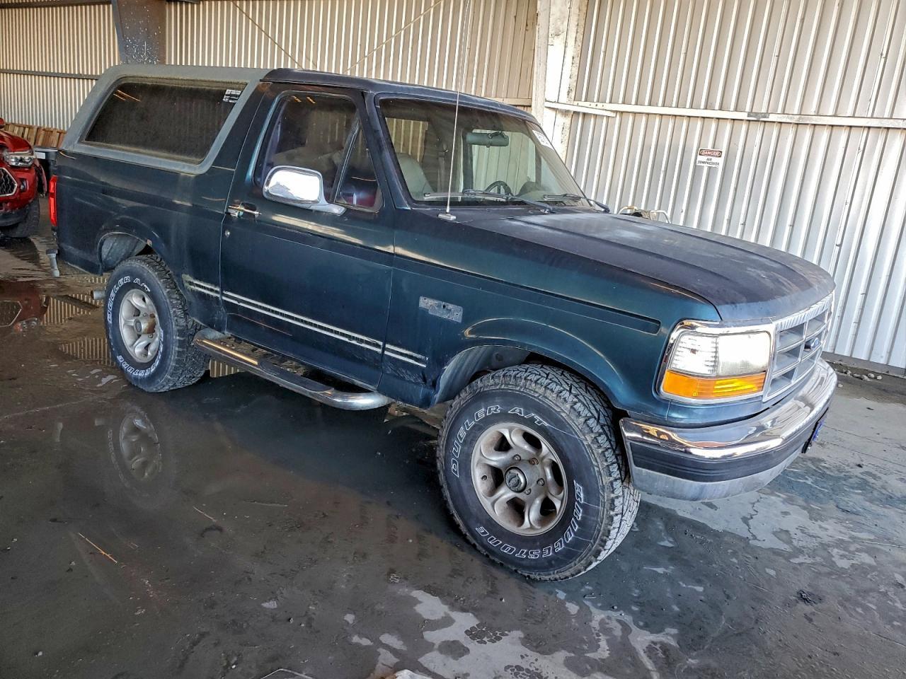 1995 FORD Bronco
