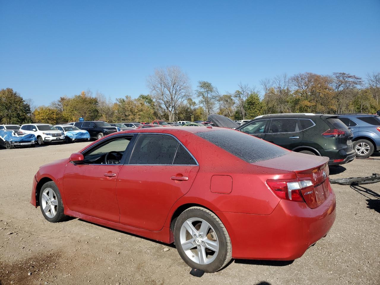 2013 TOYOTA CAMRY