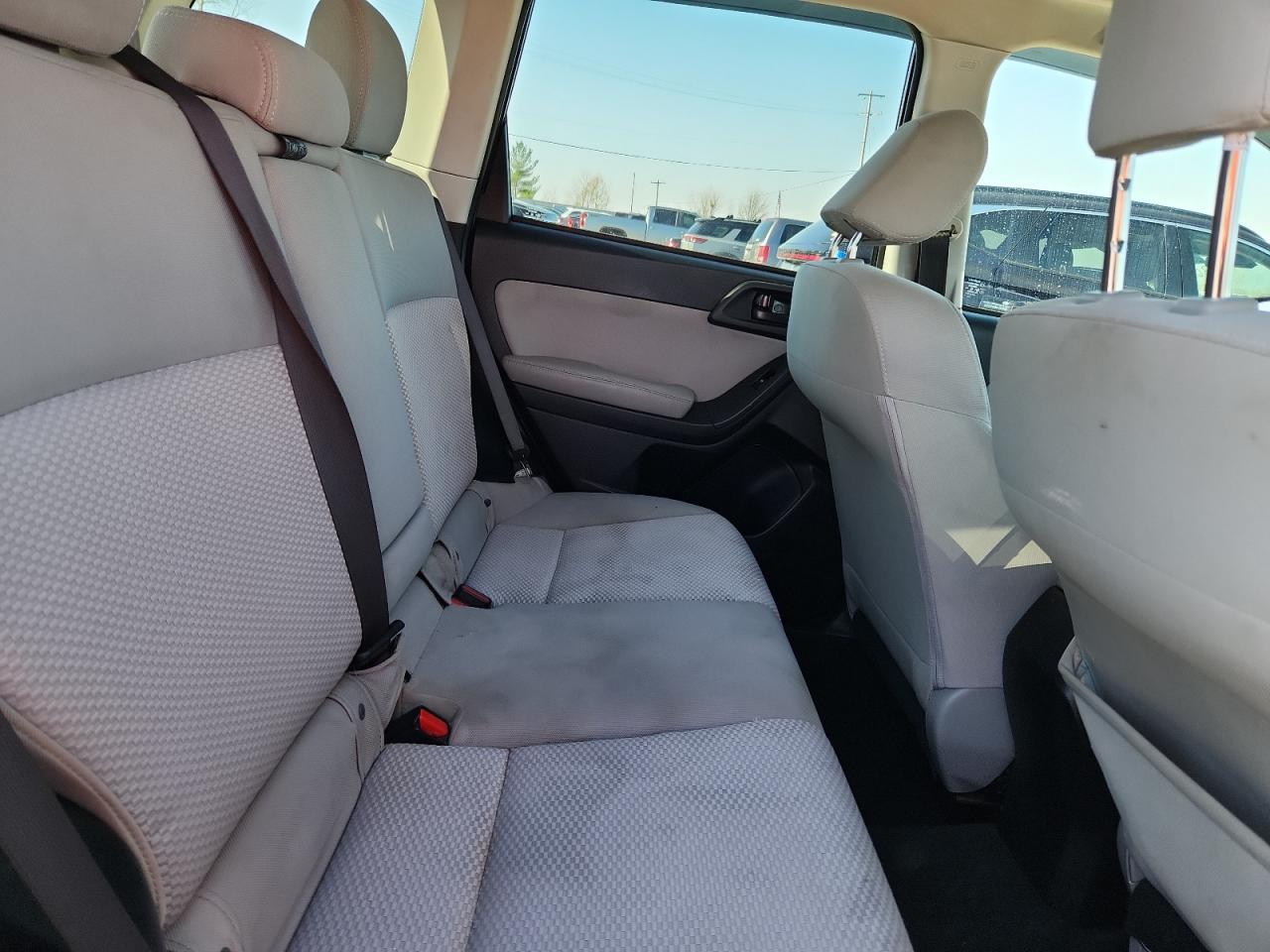 2016 SUBARU FORESTER
