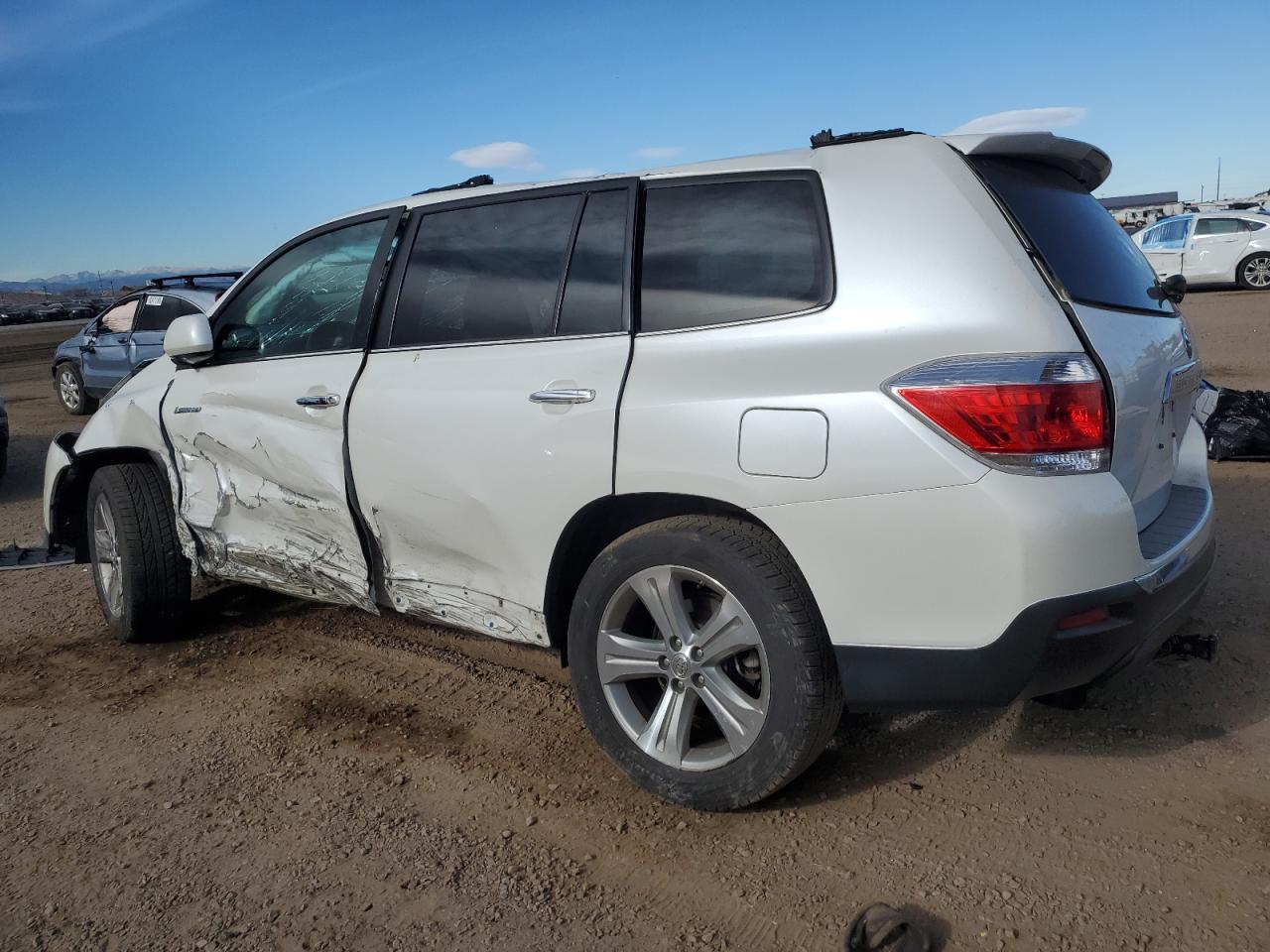 2013 TOYOTA HIGHLANDER