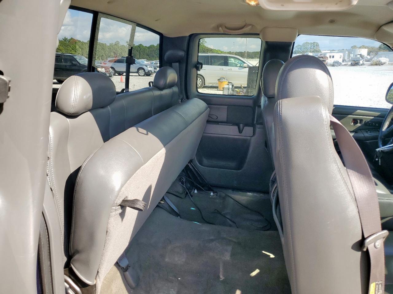 2004 CHEVROLET Silverado