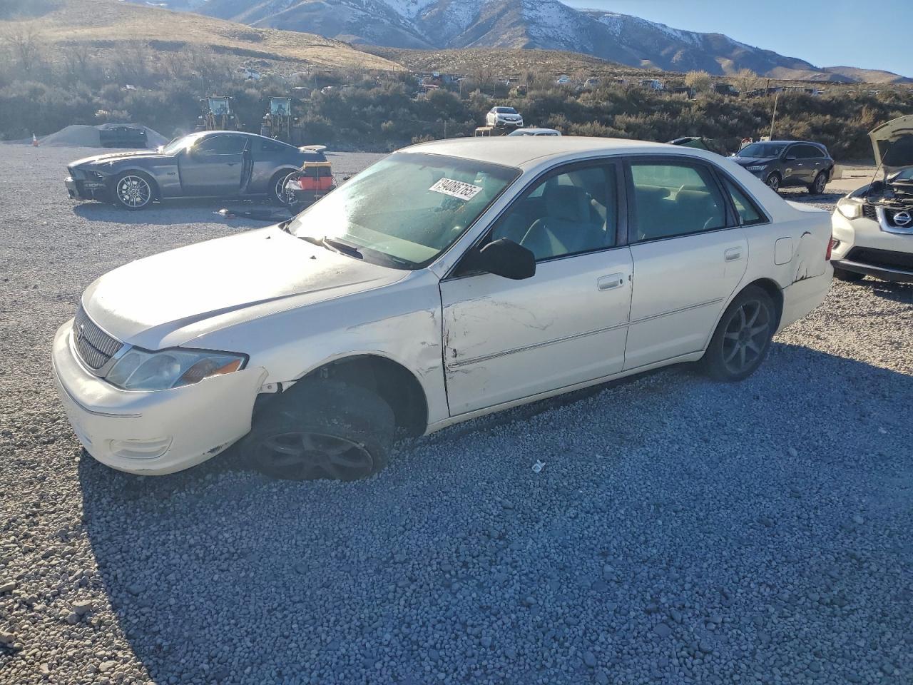 2000 TOYOTA Avalon