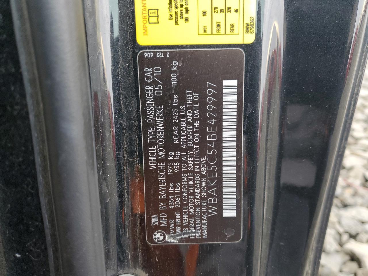 2011 BMW 3 SERIES