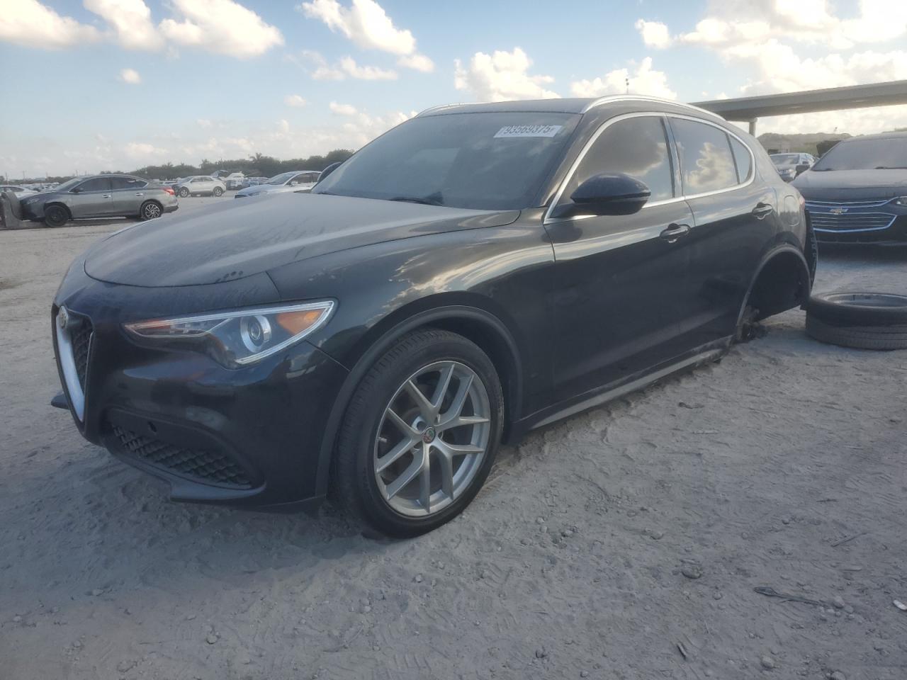 2018 ALFA ROMEO Stelvio