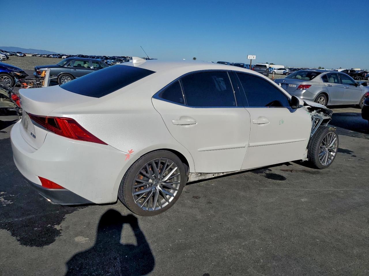 2018 LEXUS IS 300