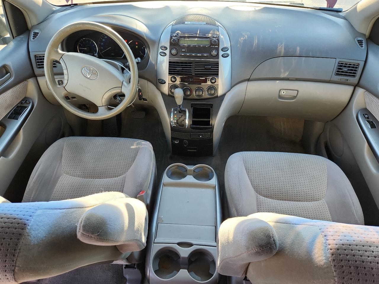 2006 TOYOTA SIENNA