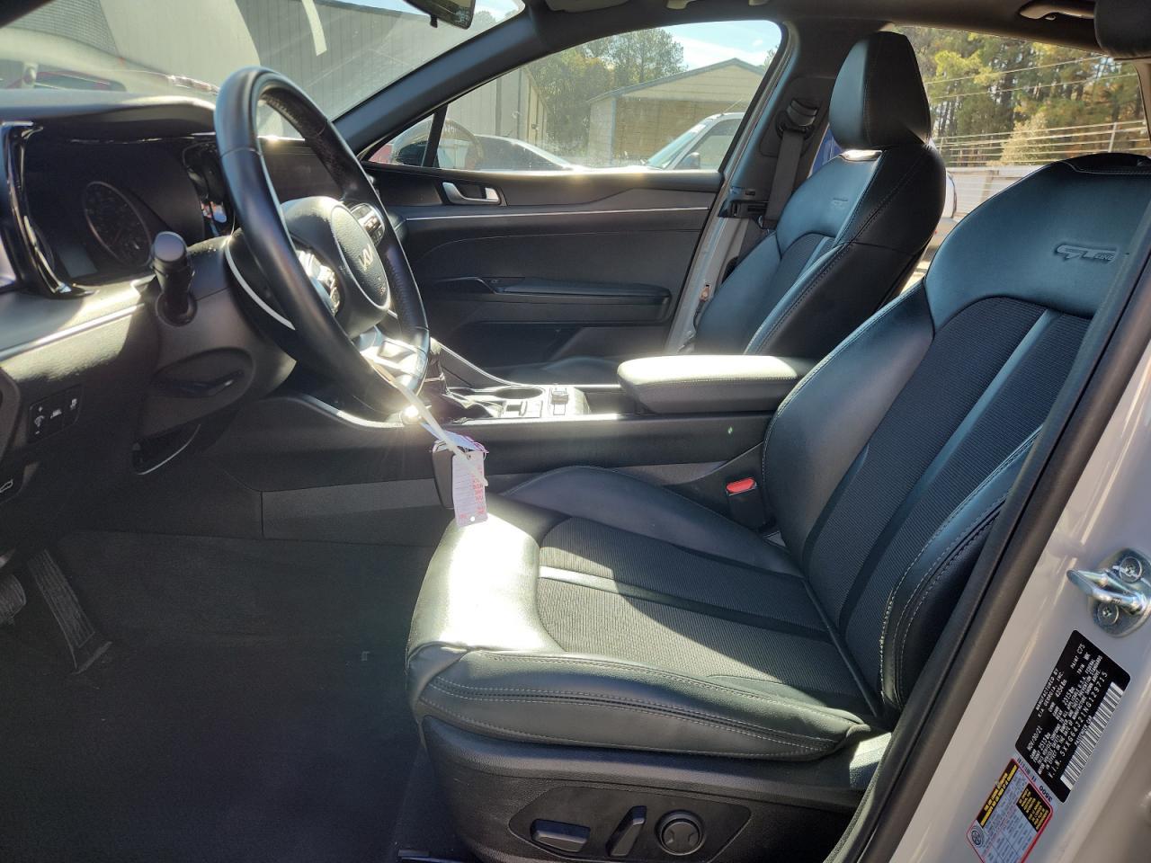 2022 KIA K5