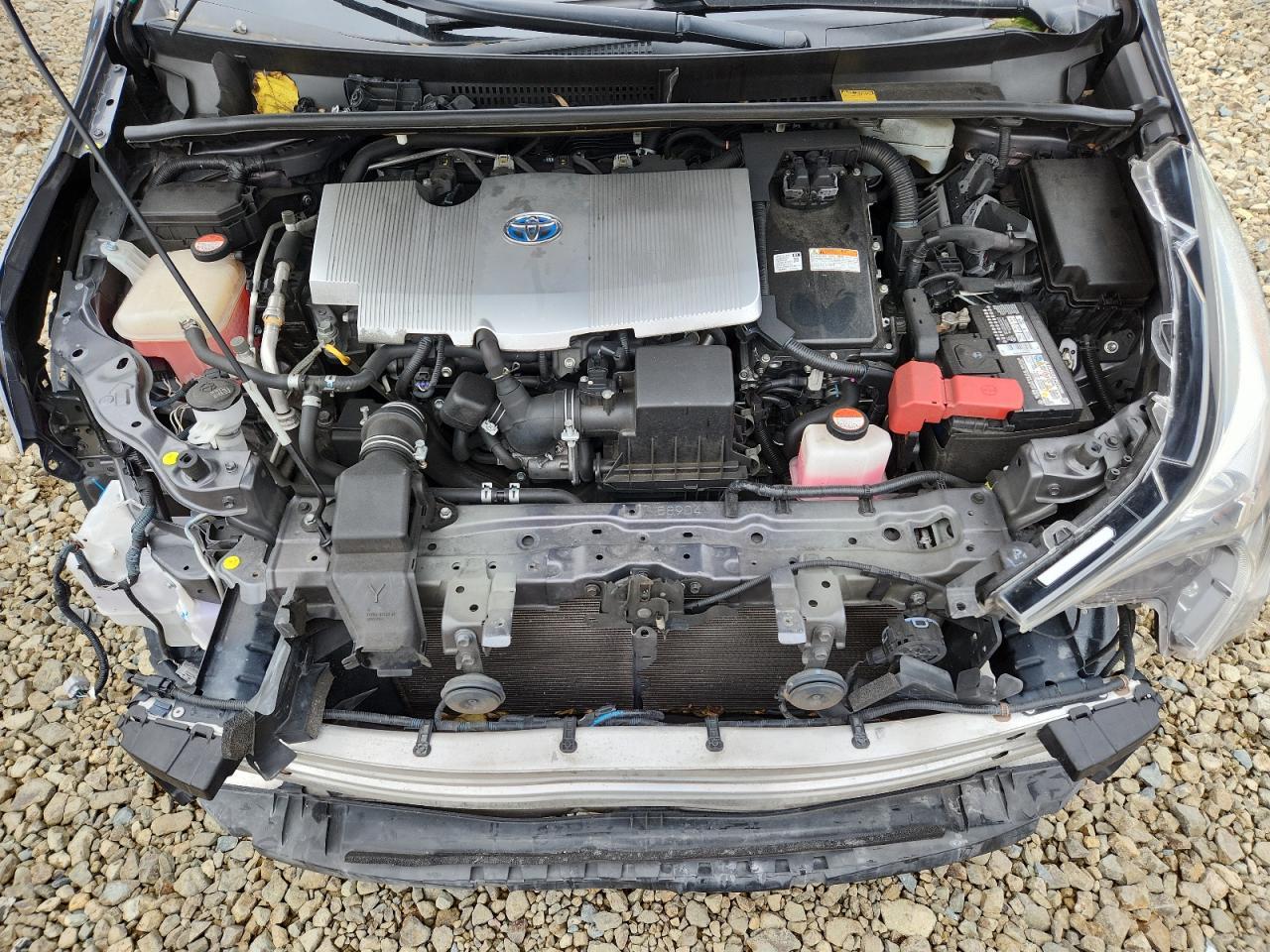 2016 TOYOTA PRIUS