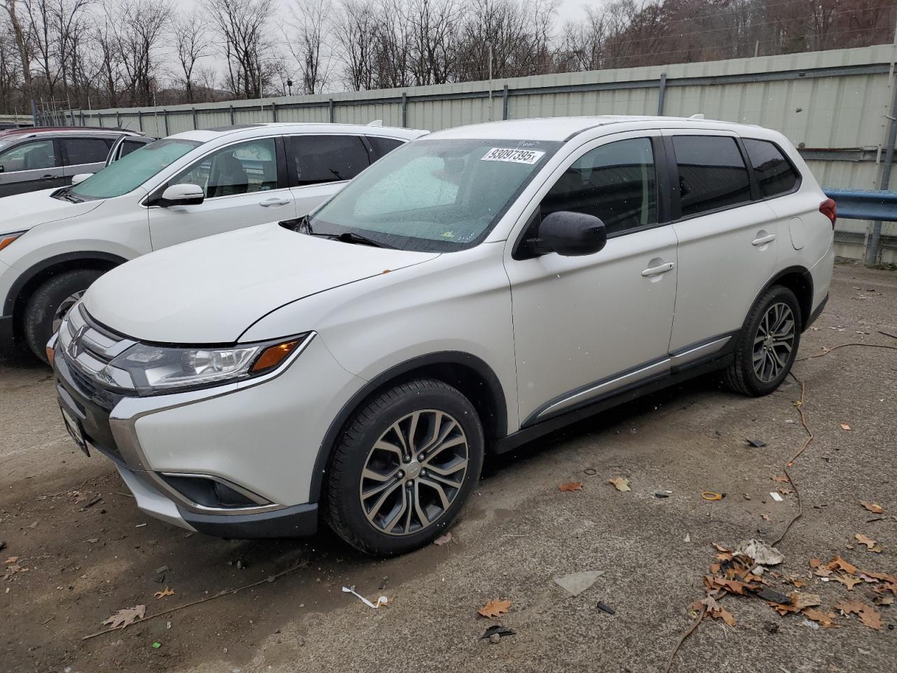 2017 MITSUBISHI outlander