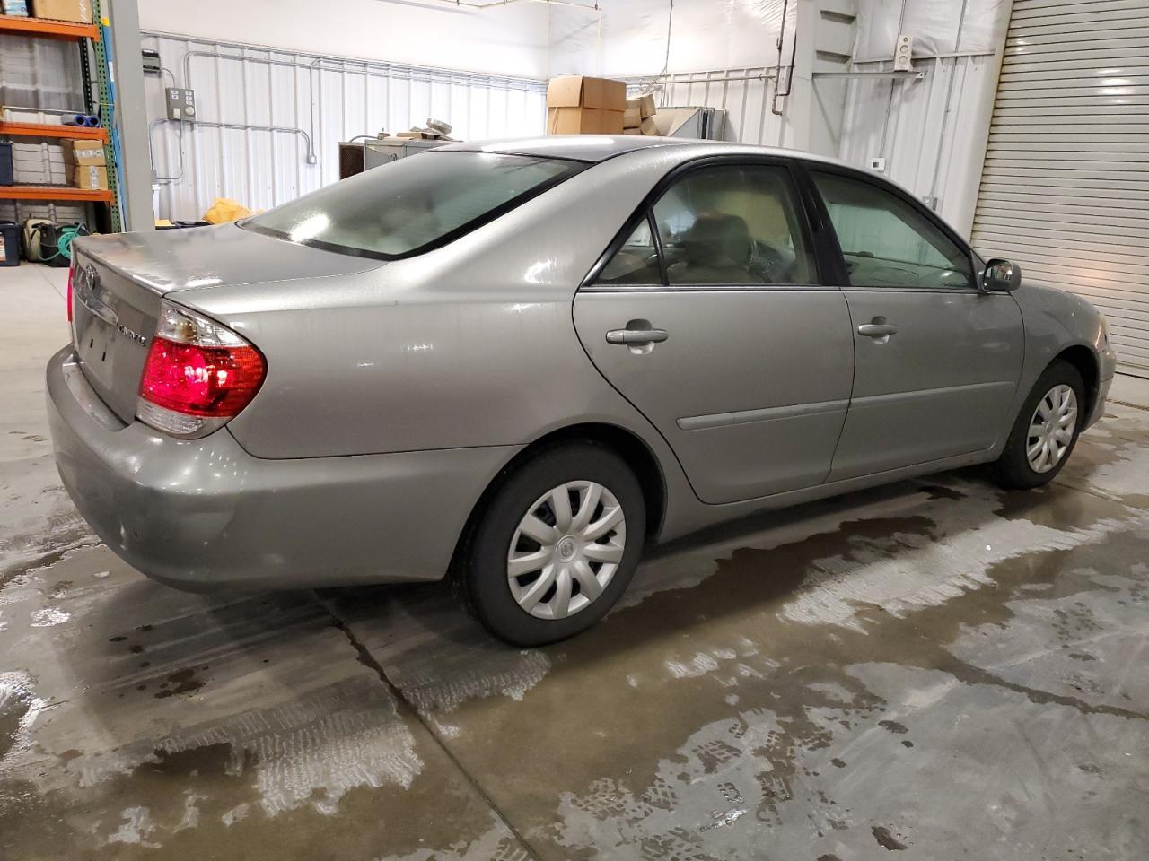 2005 TOYOTA CAMRY