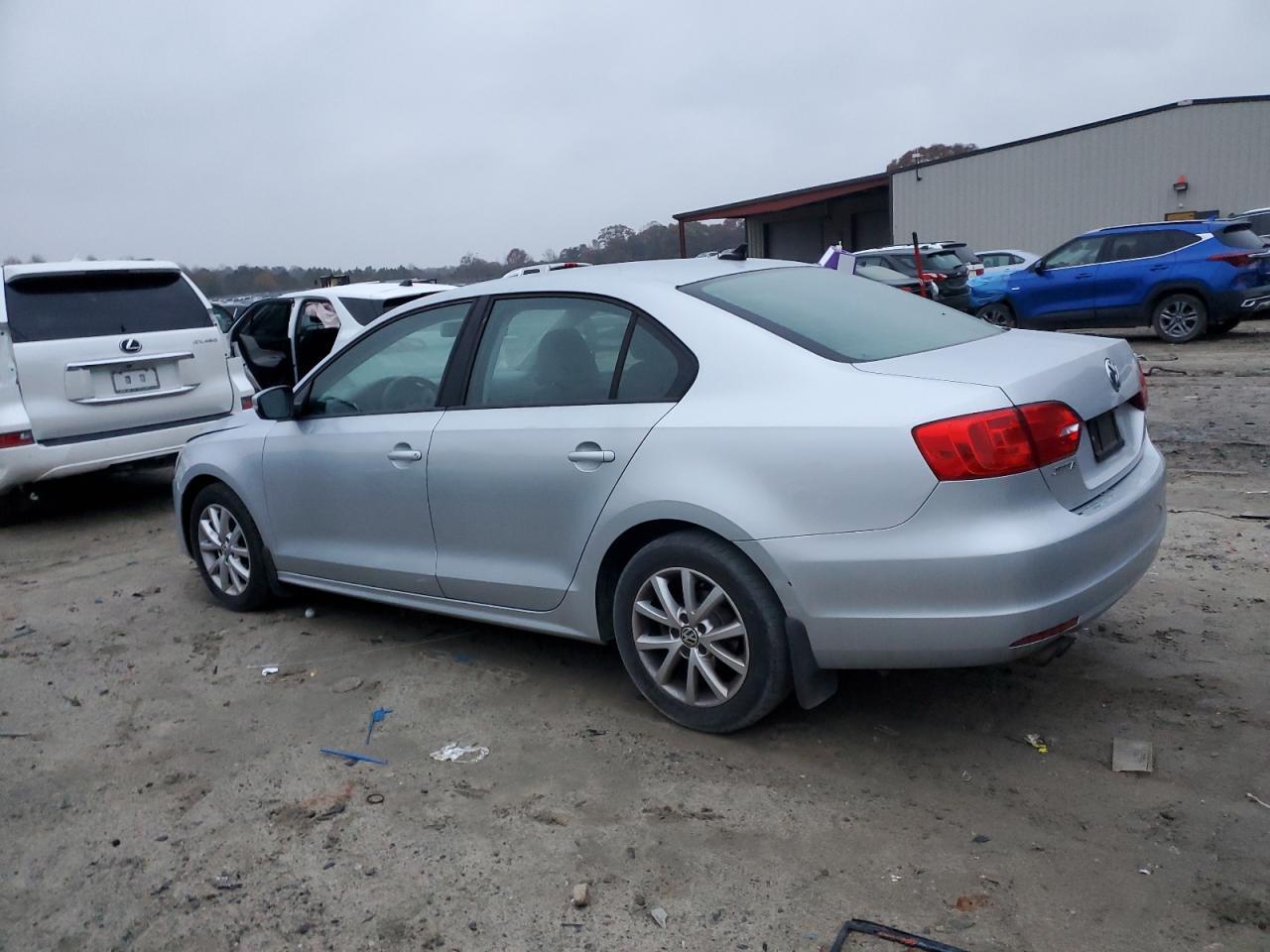 2012 VOLKSWAGEN JETTA